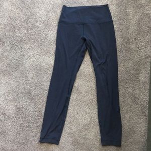 LULULEMON ALIGN II in Navy size 6